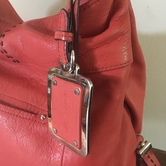 Rare burnt orange B Makowsky bag. - Picture 3 of 8